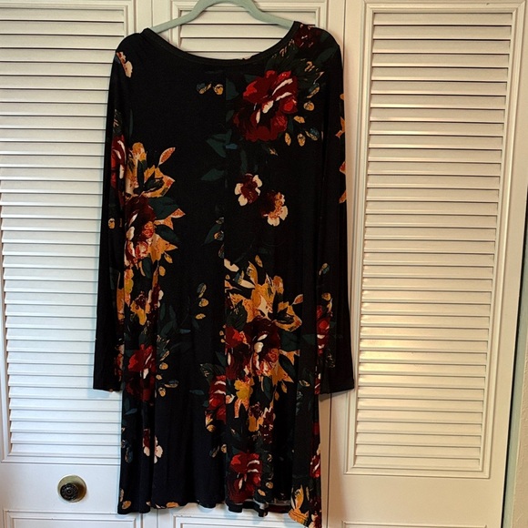 Black Floral Long Sleeve Dress with Pockets Size L - Picture 5 of 8